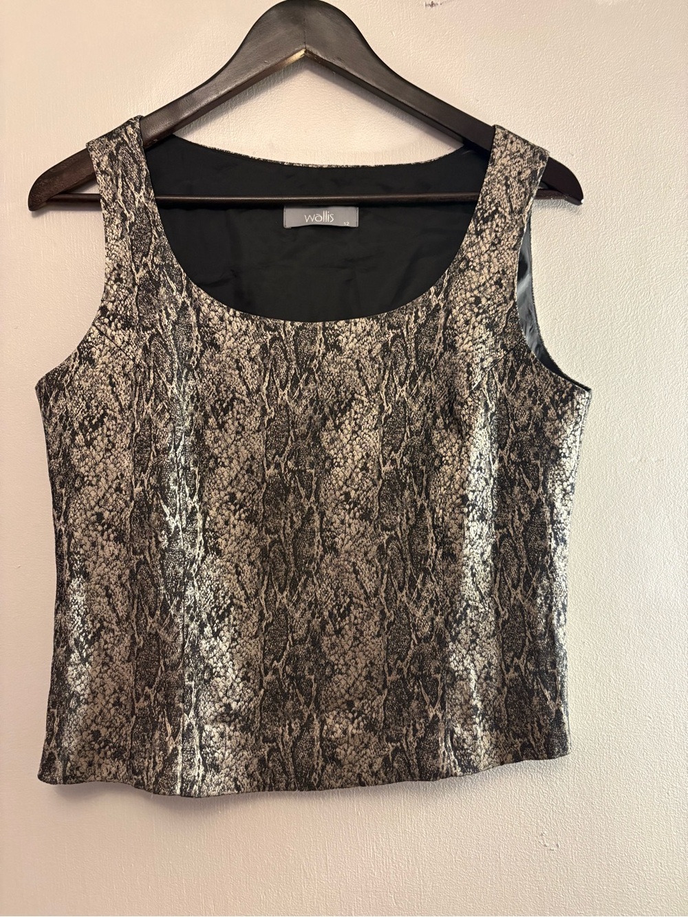 πvintage metallic snake skin top